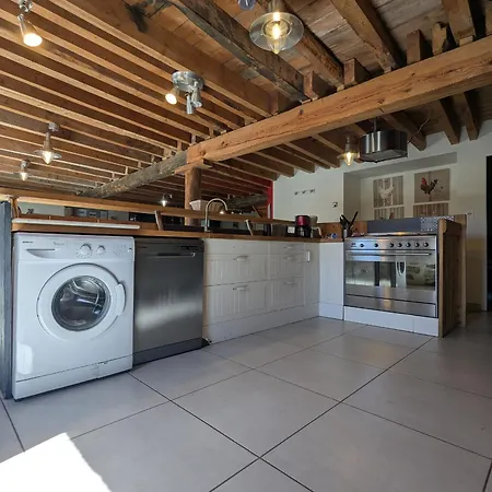 Dom wakacyjny Maison De Caractere Avec Grand Terrain, Proche D'arlempdes, Labels Ecogite Et Tourisme & Handicap - Fr-1-582-118 Arlempdes