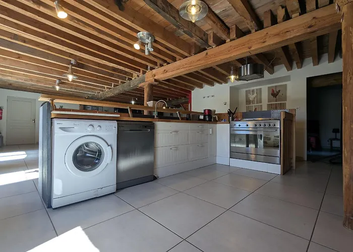 Дом отдыха Maison De Caractere Avec Grand Terrain, Proche D'arlempdes, Labels Ecogite Et Tourisme & Handicap - Fr-1-582-118 Arlempdes